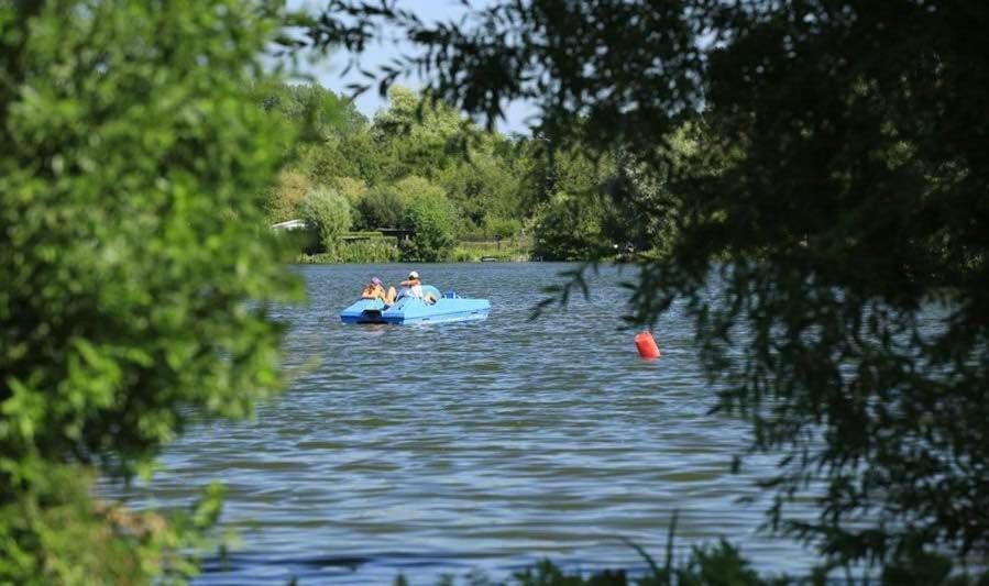 Studio Premium, A 50M Du Lac D'Ardres Avec Terrasse المظهر الخارجي الصورة